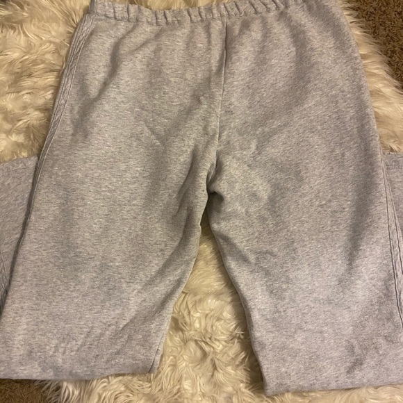 Tommy Hilfiger sweatpants - Picture 6 of 6